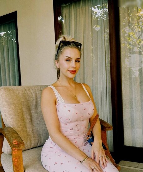 Lucia Leona nudes pornstar galleries