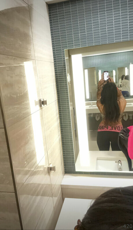 milf free onlyfans exclusive pictures