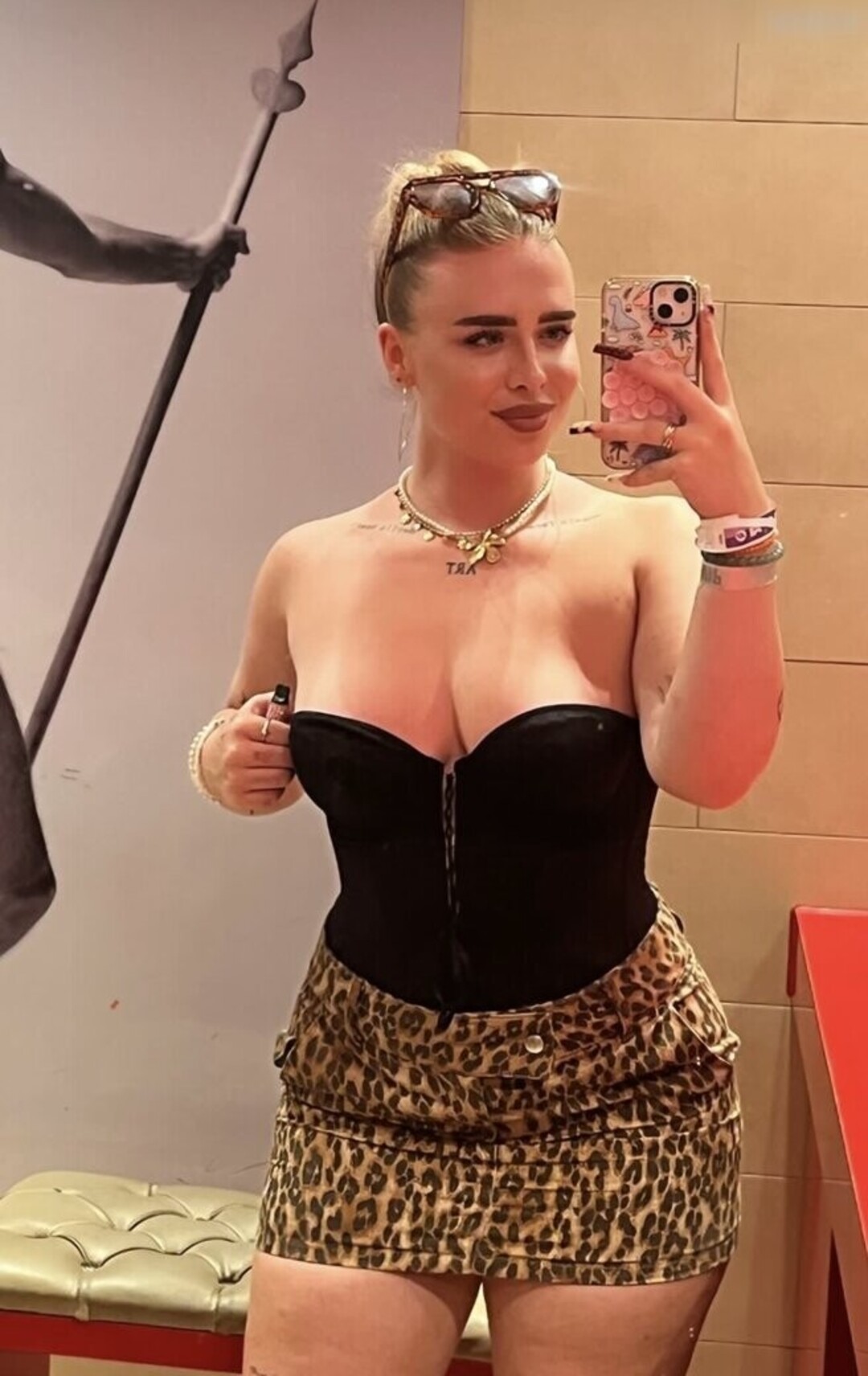 lesbian fisting onlyfans pornographic archive