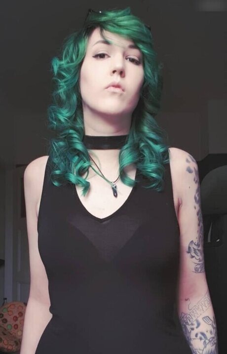 locolea sexy actress pictures