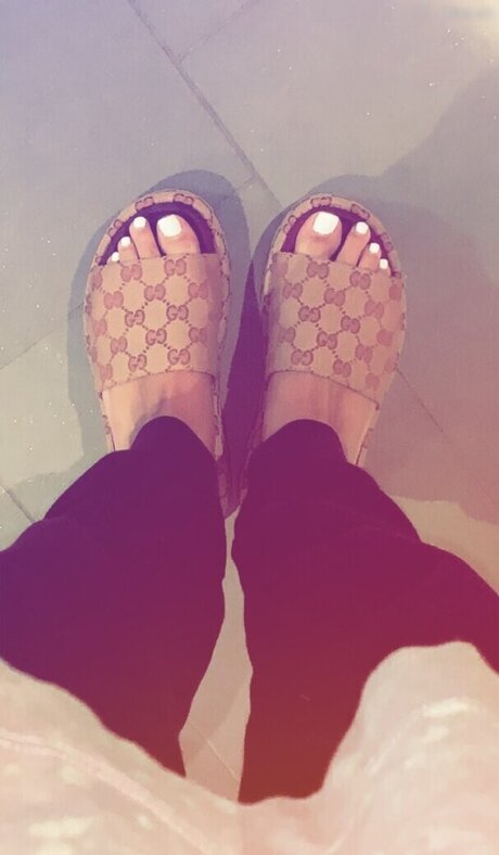 Loredana Zefi model porn gallery