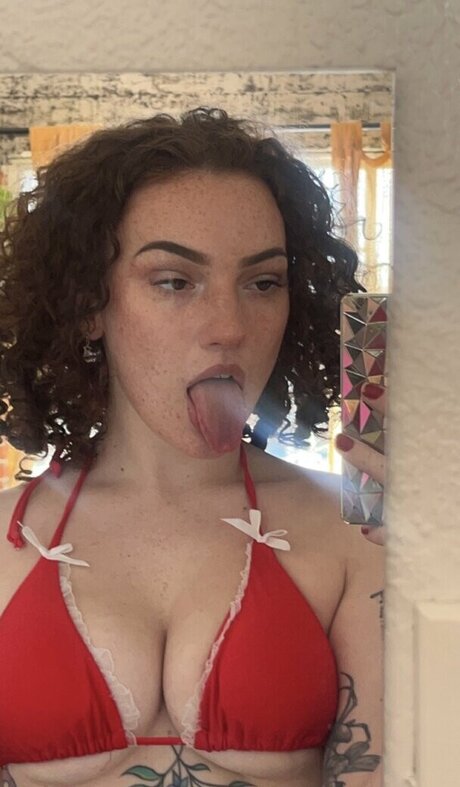 anjelikamuhe model picture