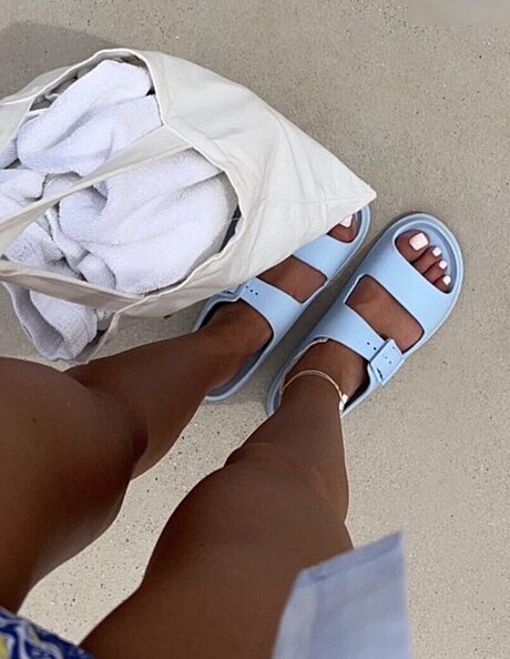 Liza wdmn nice actress images