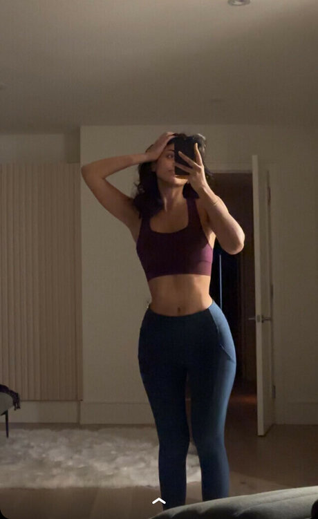 popular free onlyfans exclusive images