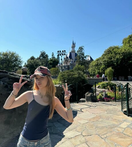 Megan Skiendiel model nude images