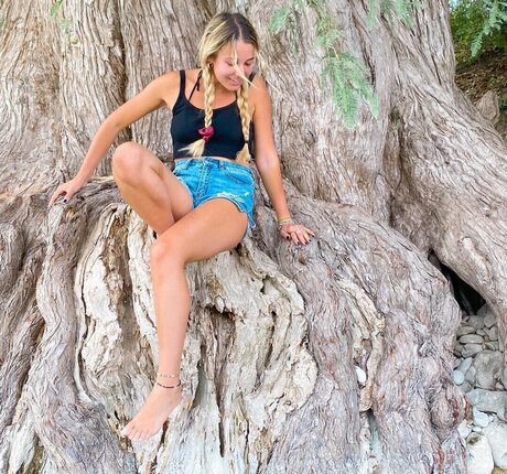 milf shower onlyfans free porn img