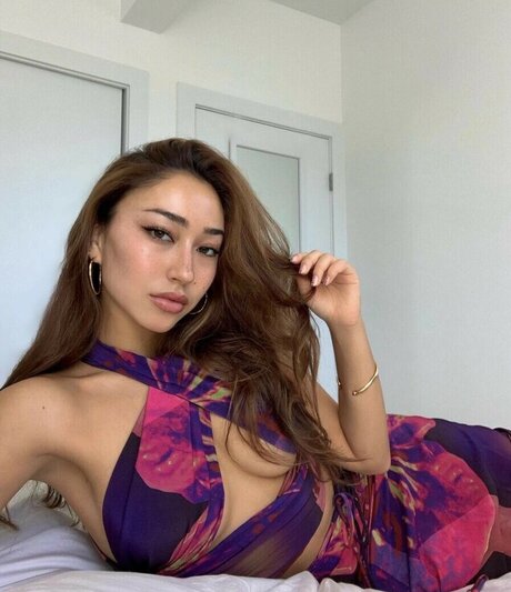 Olivia Jordan sexy model picture