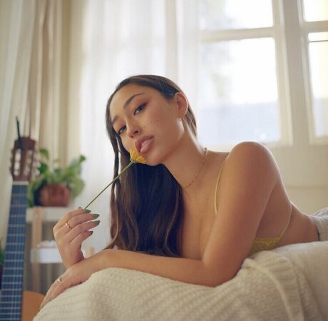 Olivia Jordan best pornstar img