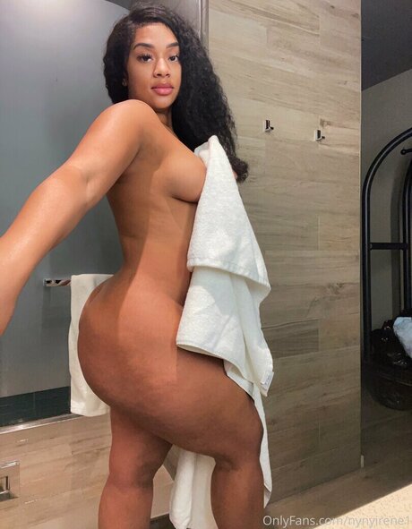 NyNyirene model nudes archive