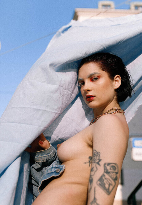 Missirajin free model img