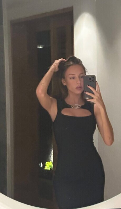 british milf onlyfans top photos