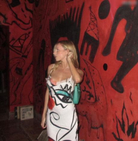 Ester Exp sito star naked galleries