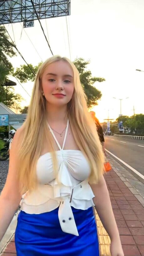 Dasha Gartman perfect star image