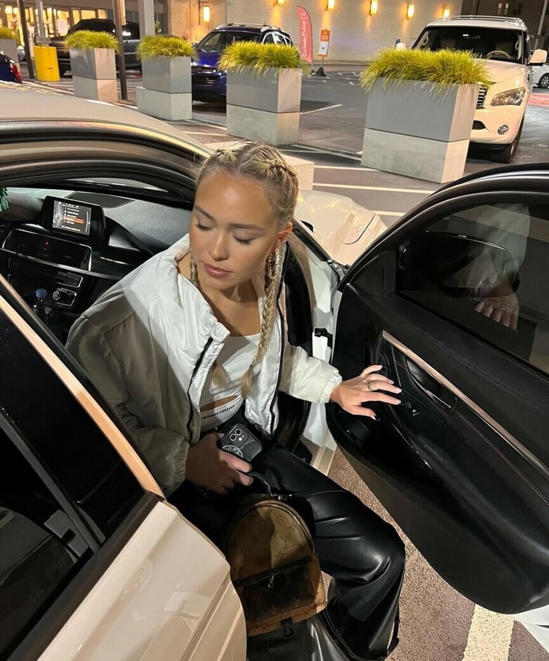 Agnessa Kosogon model naked pictures