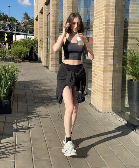 asian onlyfans exclusive images