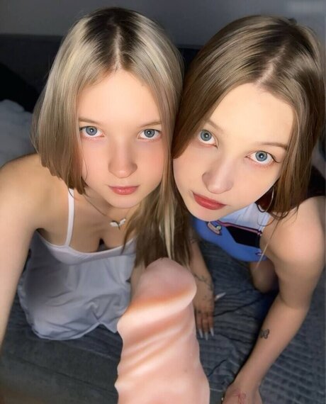 girlfriend onlyfans sexy photos