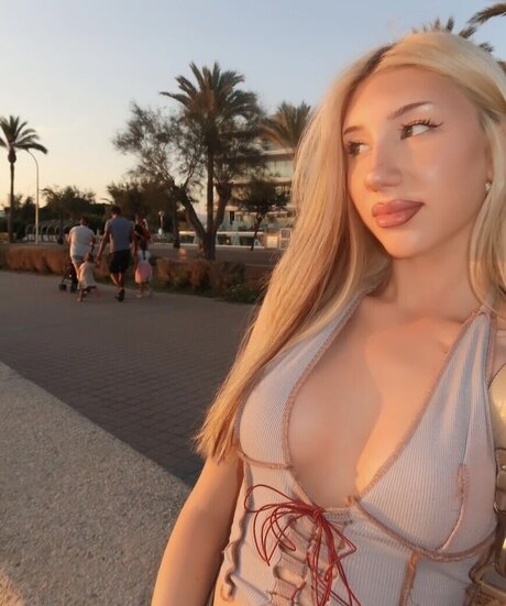 Tamara becca pornstar art photo