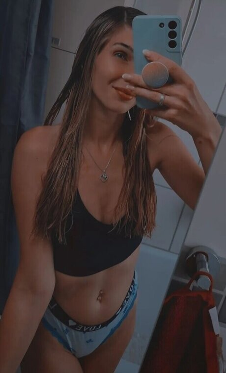 clothed onlyfans hot nude pics