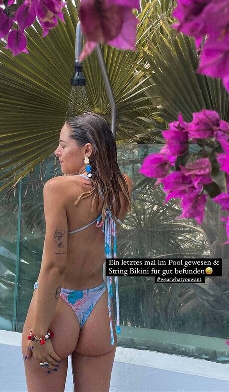 Diana zur L wen pornstar naked image