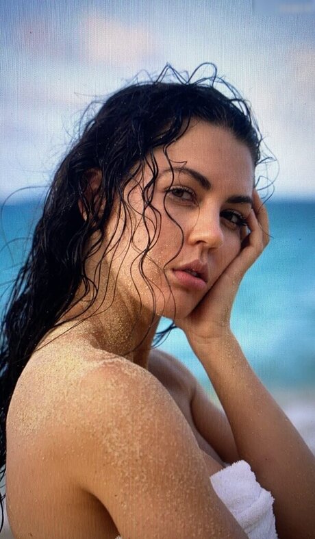 Anna Lea Mende pornstar free pic