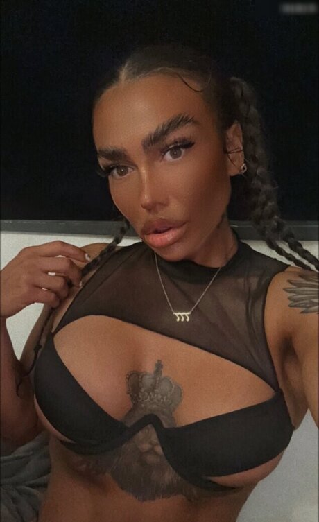 Anny Marry model perfect image