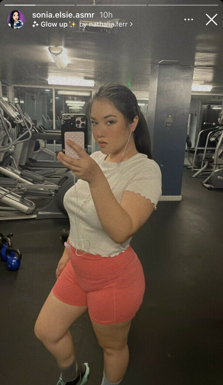 Sonia Elsie ASMR erotic actress images