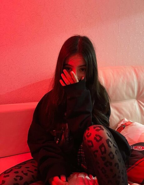 pizzahubbbb model porn pictures