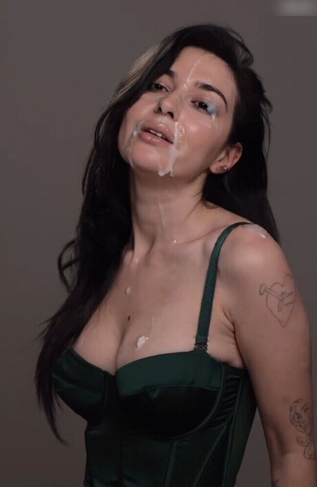 Facialize Me pornstar sex picture