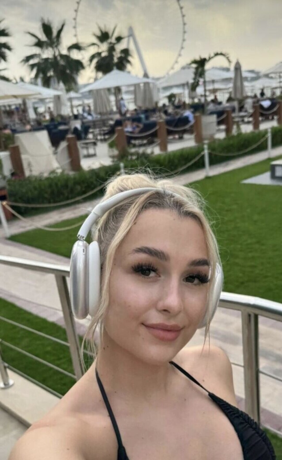 shemale handjob onlyfans free sex img