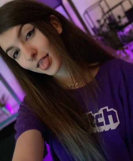 Facialize Me exclusive pornstar galleries