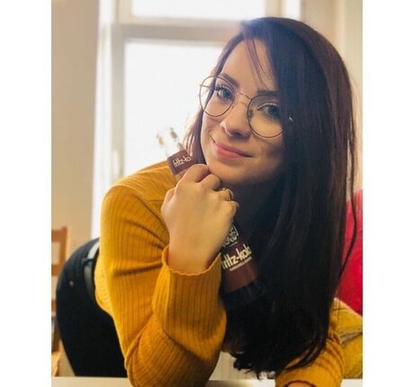 FreakinMagical adult star pictures