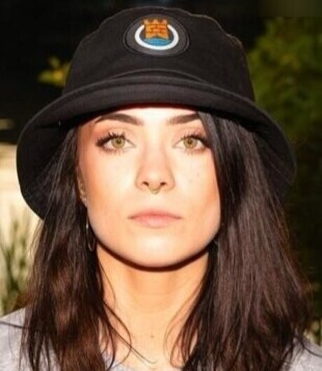 FreakinMagical pornstar image