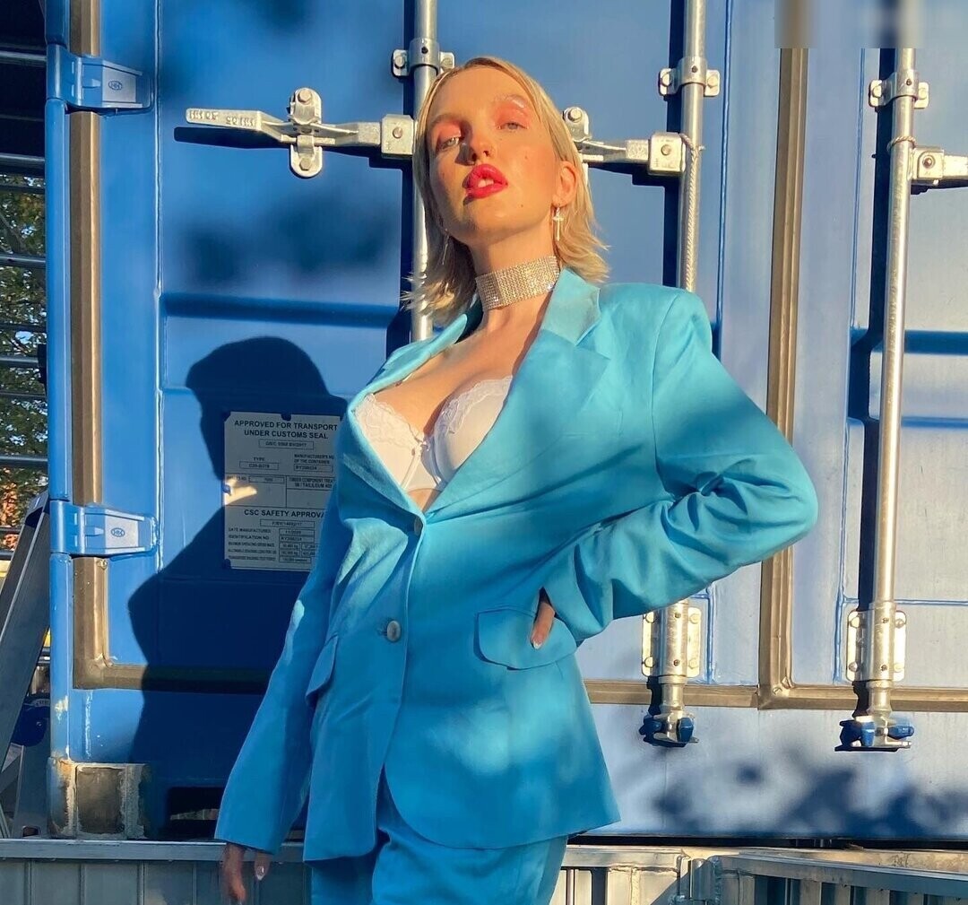 Mia Morgan hd pornstar image