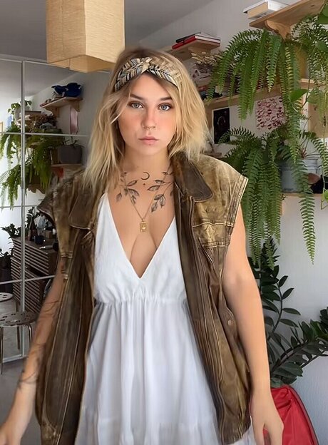 african onlyfans free xxx image