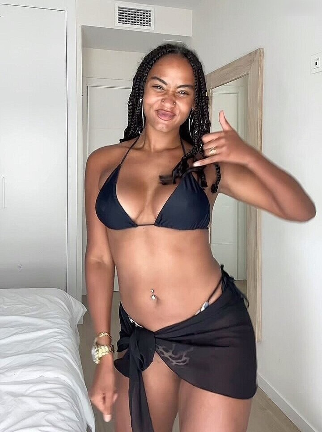 Shaggy Baggy high quality model gallery