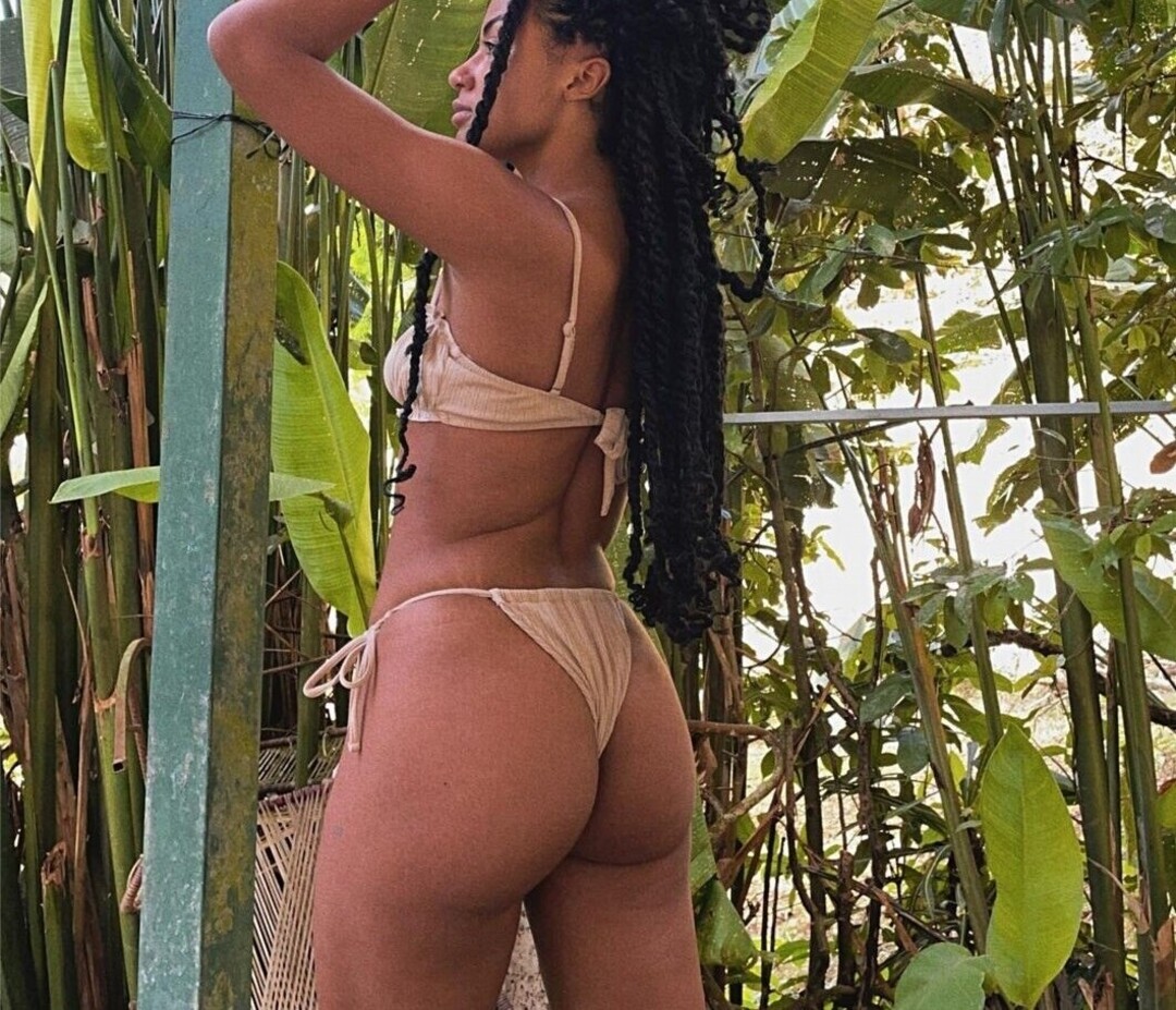 Shaggy Baggy pornstar beautiful pictures