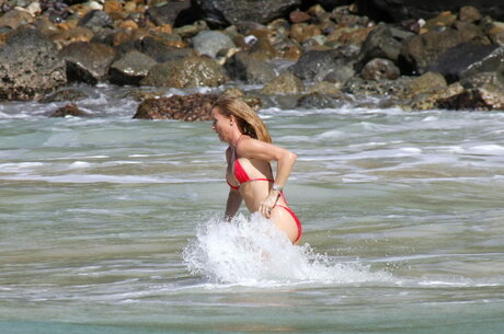 blonde teen pussy onlyfans nude galleries