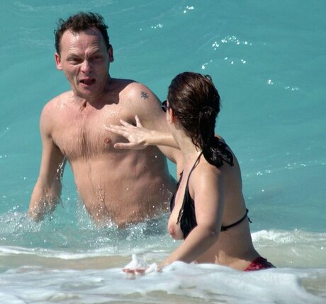 huge tits onlyfans top img