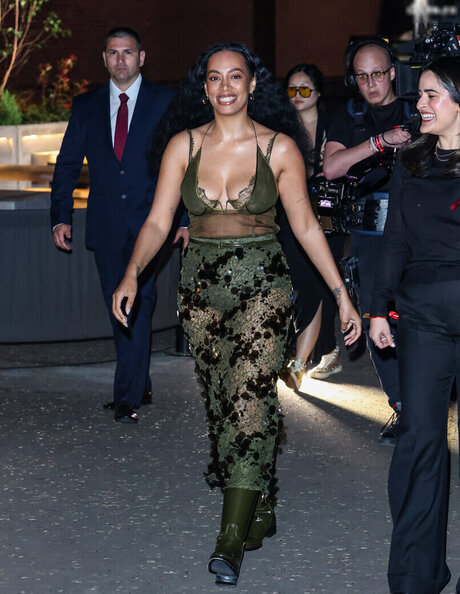 fitness pussy onlyfans art naked pic