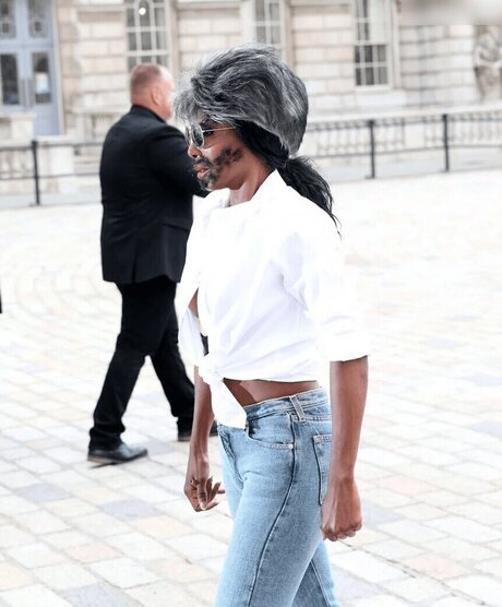 blonde midget onlyfans art naked pictures