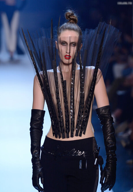 hottest midget onlyfans pretty pic