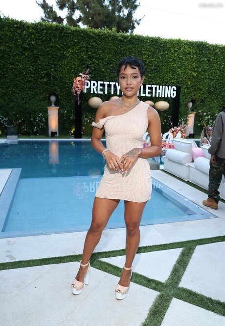 busty onlyfans pornographic images