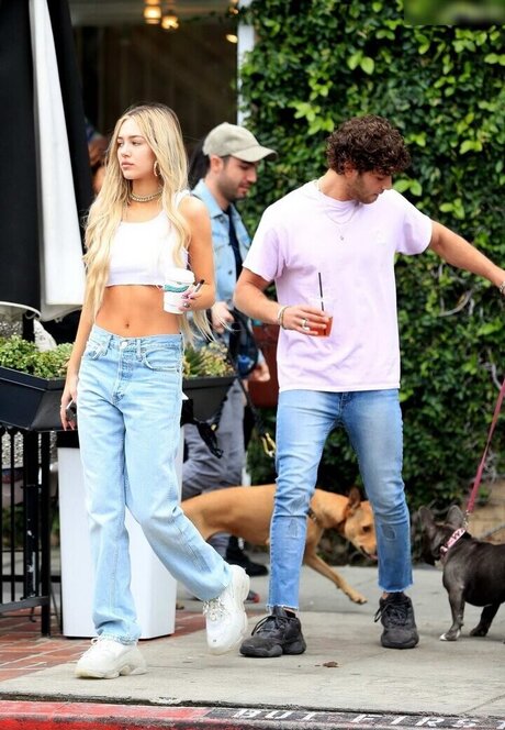 teacher milf onlyfans pretty pics