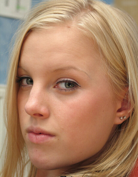 amateur shemale onlyfans erotic images