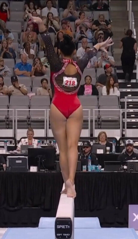 Suni Lee pornstar exclusive img