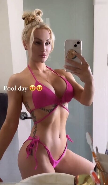 teen trans onlyfans beautiful naked pics