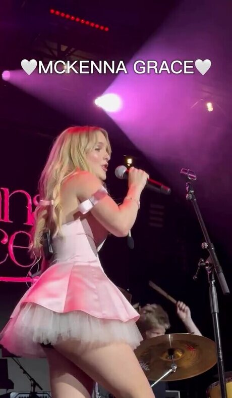 hot asian onlyfans hot nude img