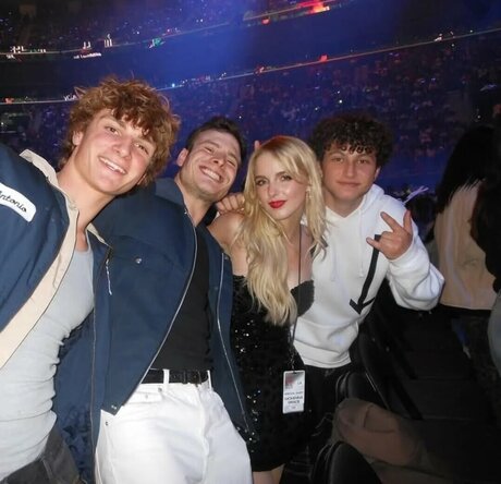 Mckenna Grace actress gallery