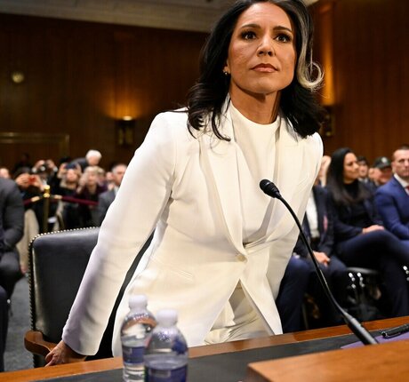 Tulsi Gabbard star nudes images
