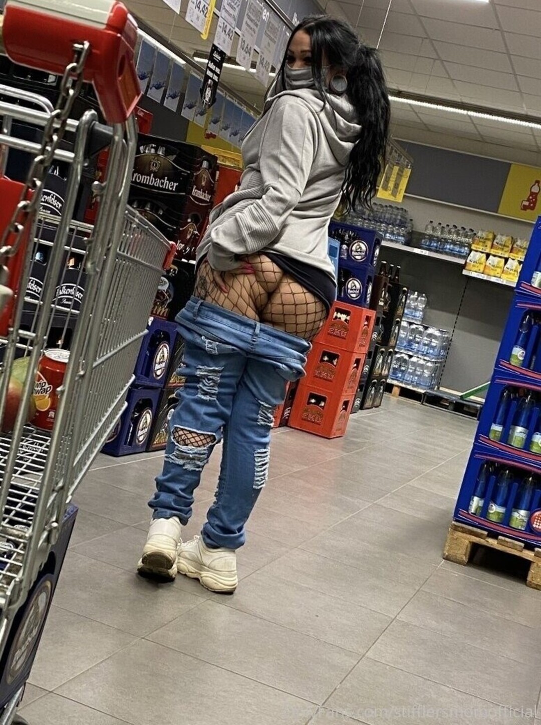 flat chested onlyfans free sexy img